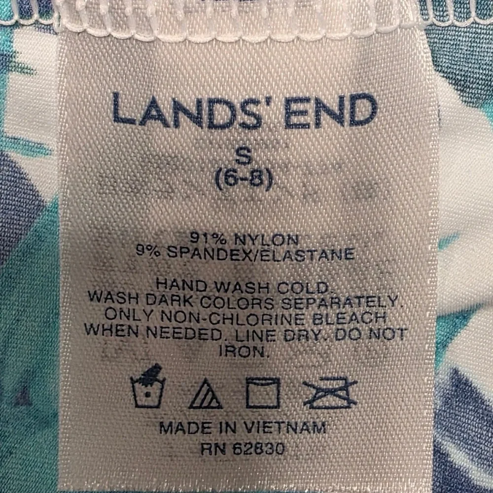 Lands' End Rash Guard Women S Blue Floral Long Sleeve Crew Neck Swim Top